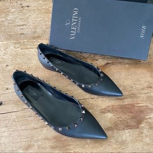 Valentino Noir Rockstud Flats